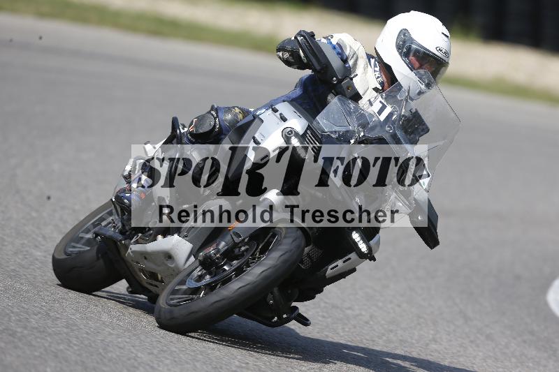 Archiv-2025/49 26.08.2025 Cornu Master School ADR/gruen-vert/17